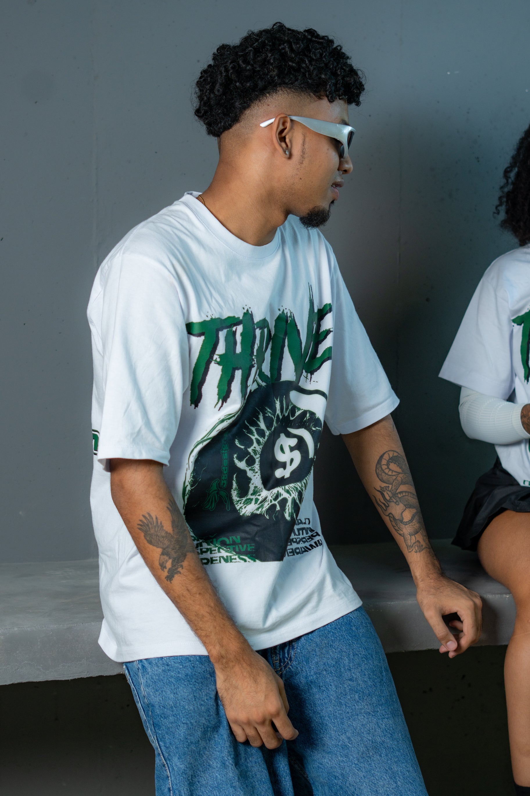 CAMISETA JTTHRIVE BLANCA