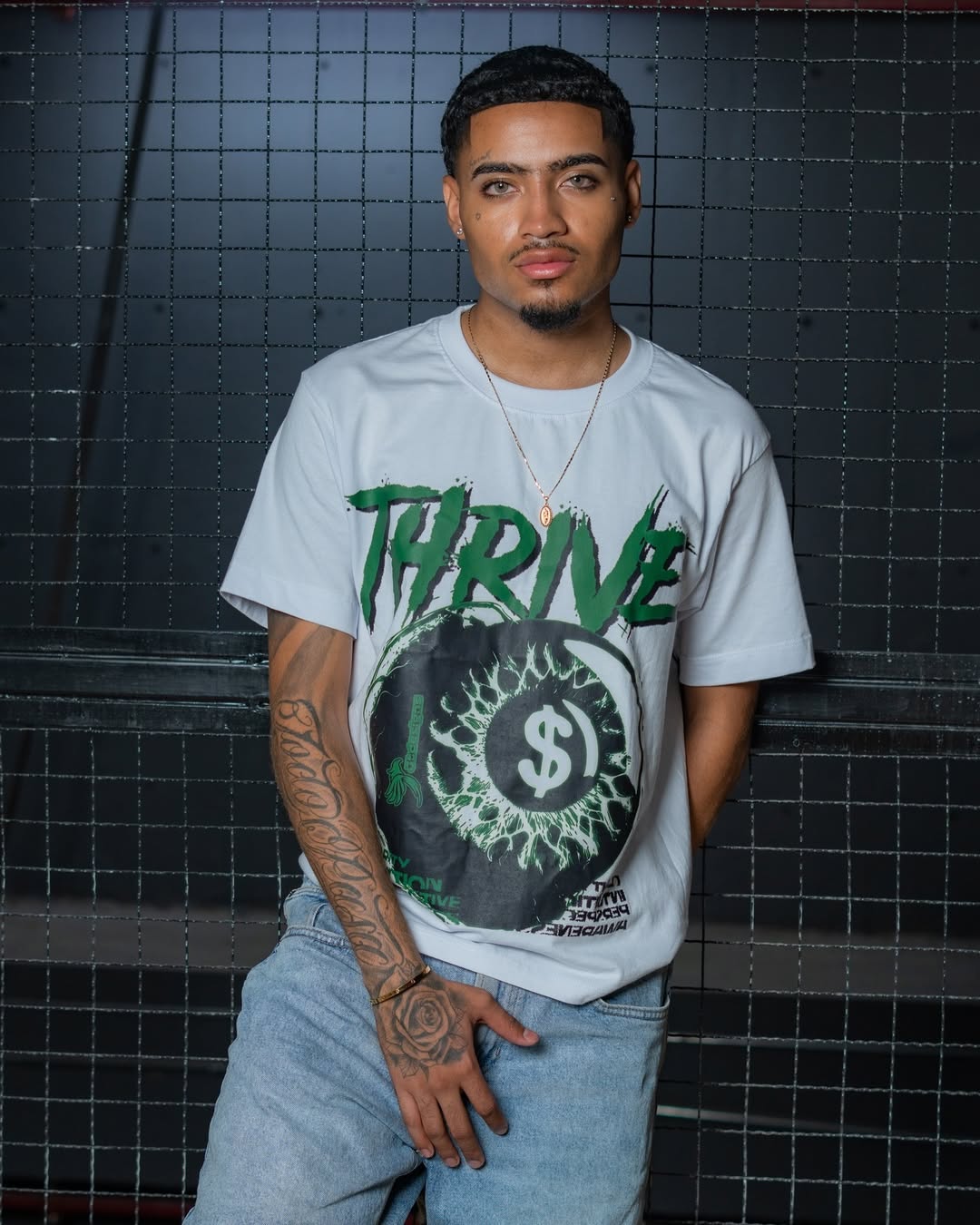 CAMISETA JTTHRIVE BLANCA