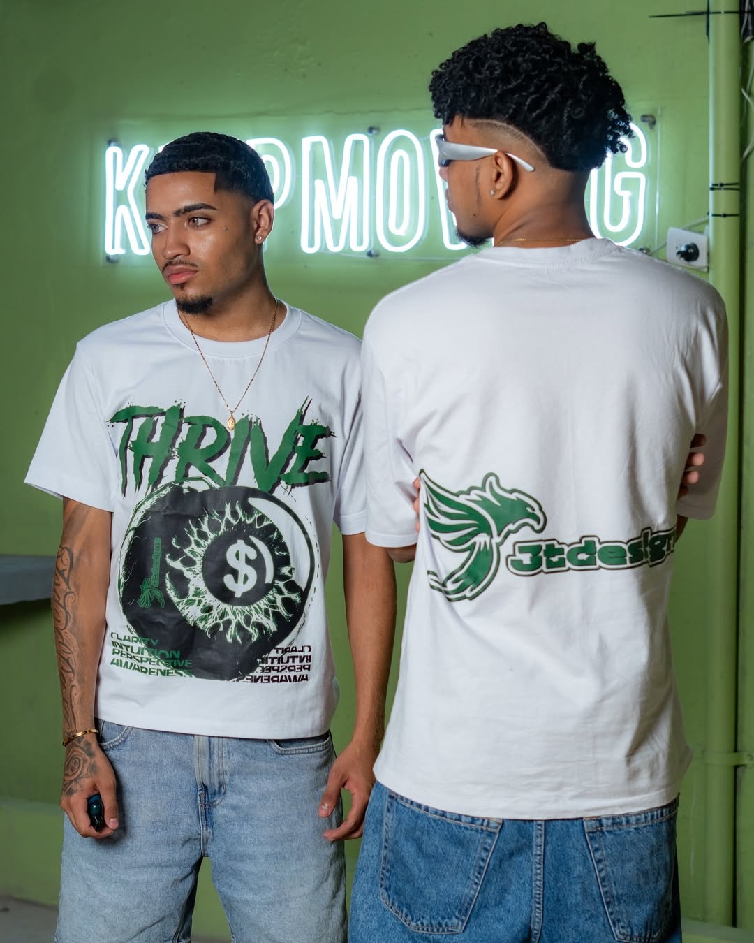 CAMISETA JTTHRIVE BLANCA
